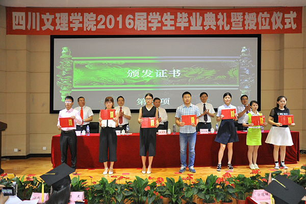 DSC_3552(1).JPG DSC_3552(1).JPG